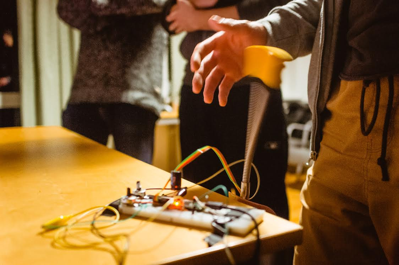 First prototype of Line Wobbler after the 48h game jam where it was created, Exile Game Jam, Denmark, 2014